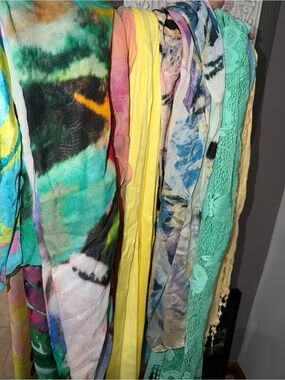 Set of 10 random scarves